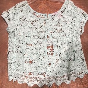Lace crop shirt